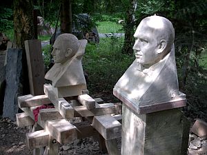 BEI DER ARBEIT MIT GIPSMODEL